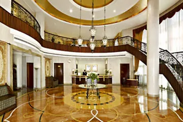 Al Sondos Suites By Le Meridien Dubai
